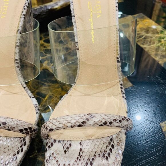 Snakeprint block heeled open toed mules - Picture 2 of 5